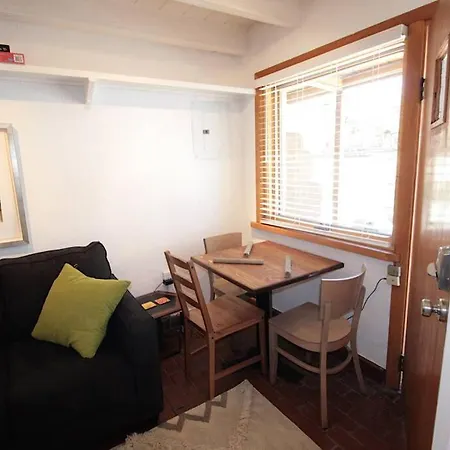 Galisteo Getaway - Courtyard - Near Railyard * Santa Fe